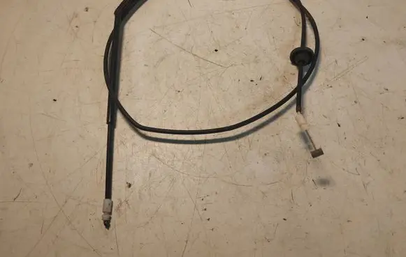 Engine bonnet/hood lock release cable