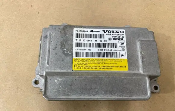 Volvo S60 Airbag control unit/module P31658440