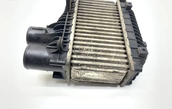 Toyota Avensis T250 Intercooler radiator 873067D
