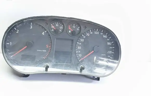 Audi A3 S3 8L Speedometer (instrument cluster) 8L0920900
