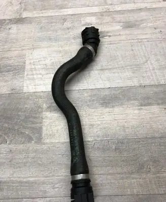 BMW 5 G30 G31 Engine coolant pipe/hose 16383510 9321609