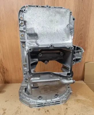 Mercedes-Benz C AMG W205 Oil sump A2760143000