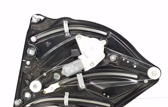 Mercedes-Benz E C207 W207 Rear door manual window regulator A2076701403