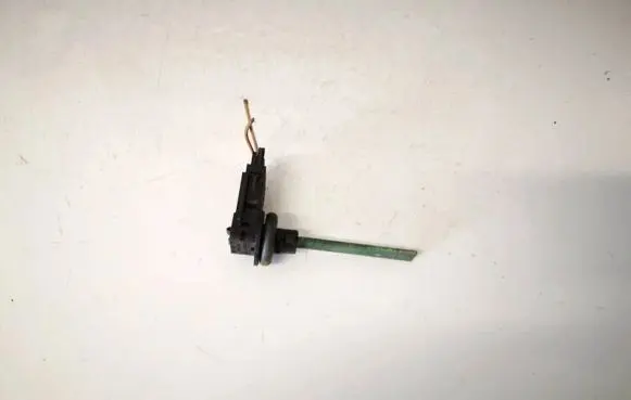 Volkswagen PASSAT B5 Interior temperature sensor 4b0820539