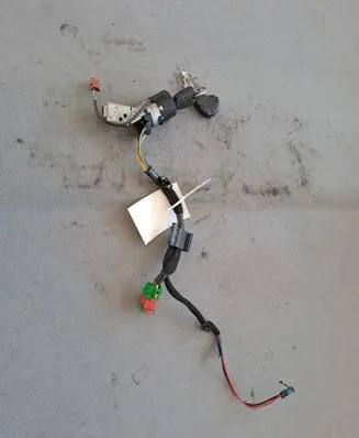 Citroen C5 Ignition lock 9632897680