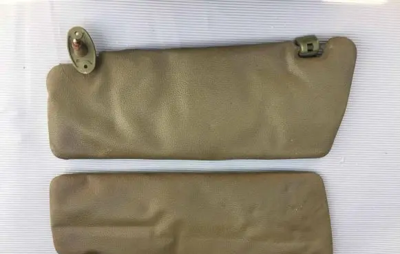 Mercedes-Benz 200 300 W123 Sun visor