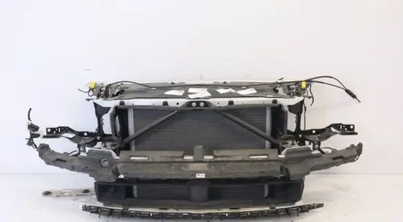 BMW 5 G30 G31 Radiator support slam panel 7685795679576