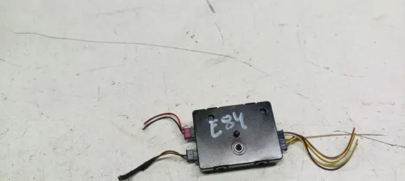 BMW X1 E84 Aerial antenna filter 9181454