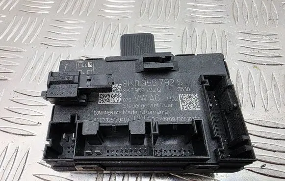Audi A4 S4 B8 8K Door control unit/module 8K0959792S