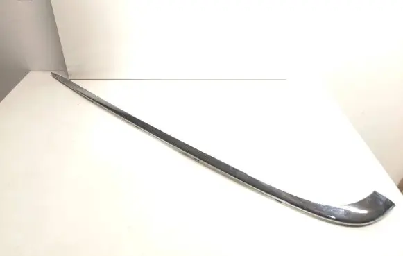 BMW 7 E38 Rear bumper trim bar molding 8125433