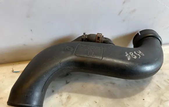 Intercooler hose/pipe