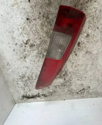 Volvo V70 Rear/tail lights 9154493