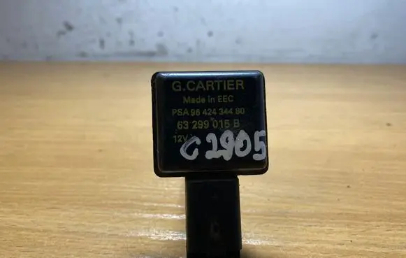 Citroen C5 Coolant level sensor 63299015B C2905