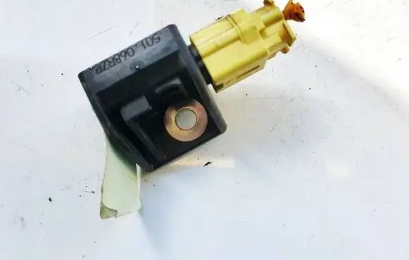 Honda FR-V Airbag deployment crash/impact sensor 77970SFEB110M2