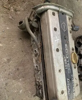 Opel Vectra B Engine head 
