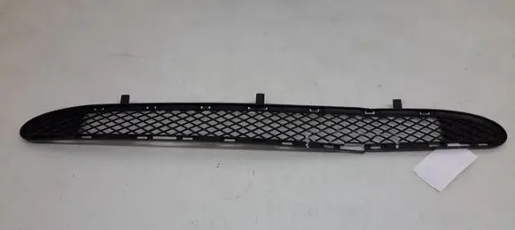 Mercedes-Benz C W203 Front bumper lower grill A2038850423