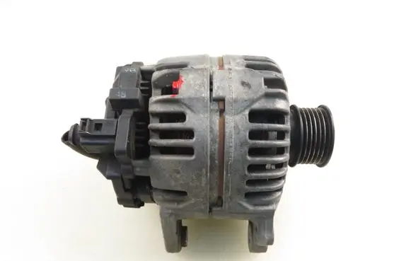 Skoda Fabia Mk2 (5J) Generator/alternator 0124325013 037903025M