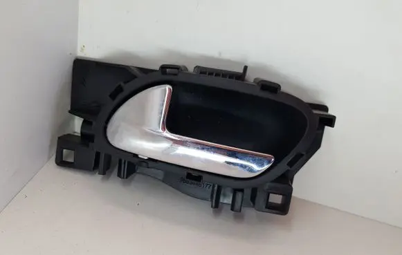 Peugeot 5008 Rear door interior handle 9683446877 9683446177