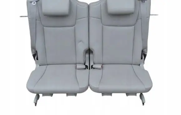 Jeep Commander Rear seat 