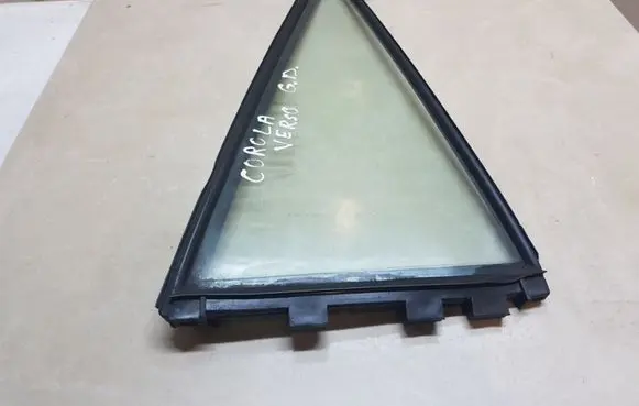 Toyota Yaris Verso Rear vent window glass 43R00583