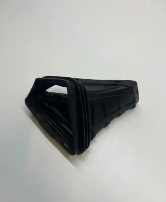 Audi A5 8T 8F Air intake duct part 8K0129739