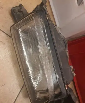 Mazda 323 Headlight/headlamp 11061308r 0288085 11061301
