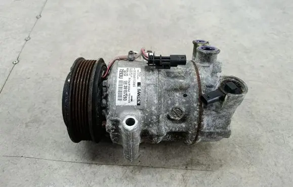 Opel Astra K Air conditioning (A/C) compressor (pump) 39157293