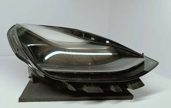 Tesla Model 3 Headlight/headlamp 151495300D L1811 01531912