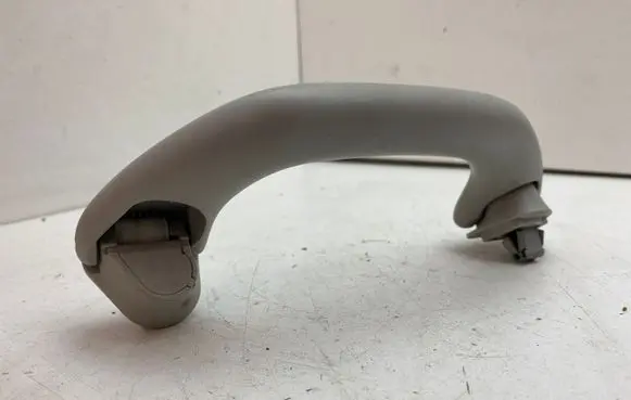 Volkswagen Jetta VI Front interior roof grab handle 5C6857607