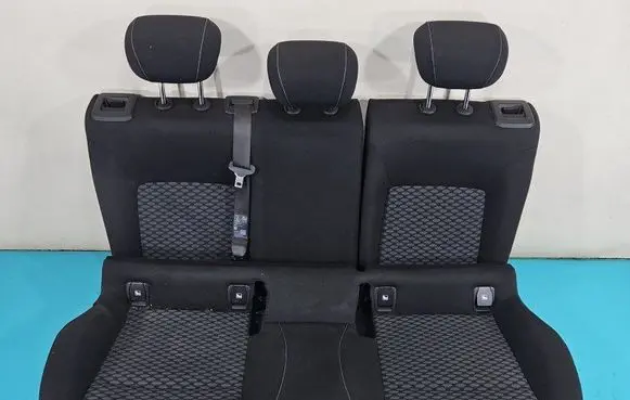 Opel Astra K Second row seats IMPRK1508045