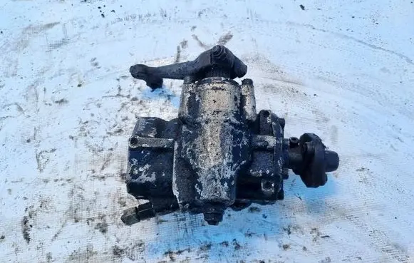 Mercedes-Benz 190 W201 Steering rack 2014611005