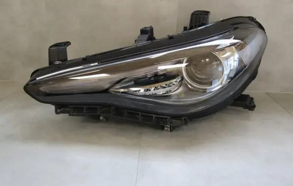 Alfa Romeo Giulia Headlight/headlamp 00505641040