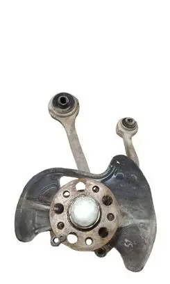 Mercedes-Benz C AMG W204 Front wheel hub spindle knuckle