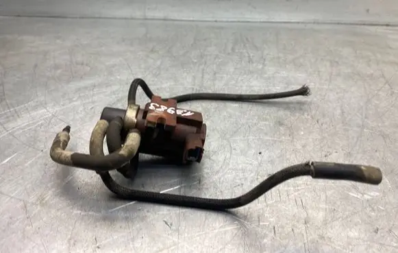Volvo V50 Turbo solenoid valve 70096803 9652570180