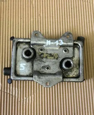 Mercedes-Benz E W210 Engine oil radiator 6011800065