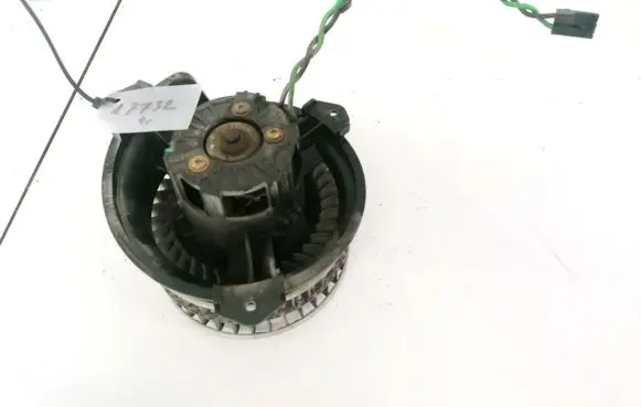 Chrysler 300M Heater fan/blower