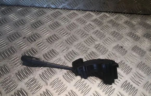 Chrysler 300 - 300C Cruise control switch 5135967AA