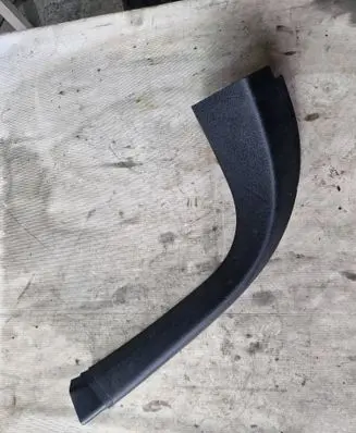 Ford Kuga I Tailgate trim 8V41S42907