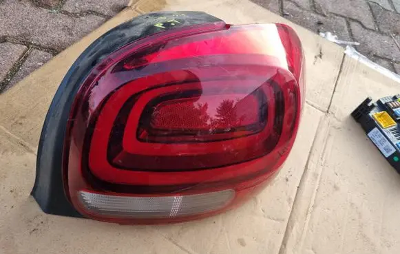 Citroen C3 Rear/tail lights 9812257480