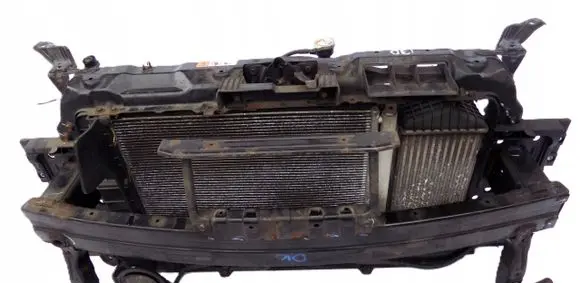 Hyundai i30 Radiator support slam panel