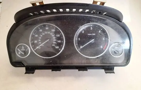 BMW 5 GT F07 Speedometer (instrument cluster) 1044663 9280485-01