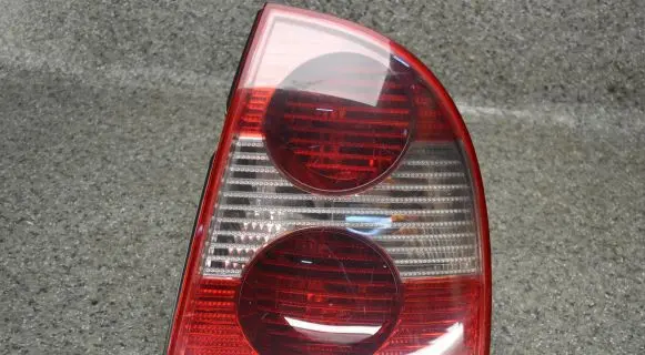 Volkswagen PASSAT B5.5 Rear/tail lights 784001