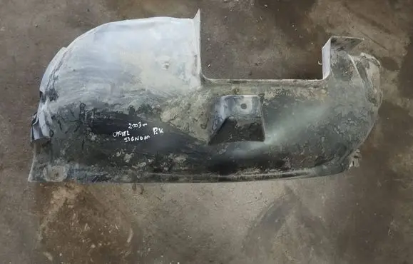Opel Signum Front wheel arch liner splash guards