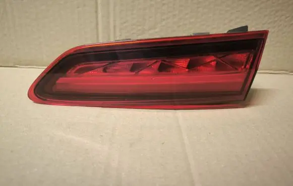 Skoda Karoq Tailgate rear/tail lights 57A945308 0020310105