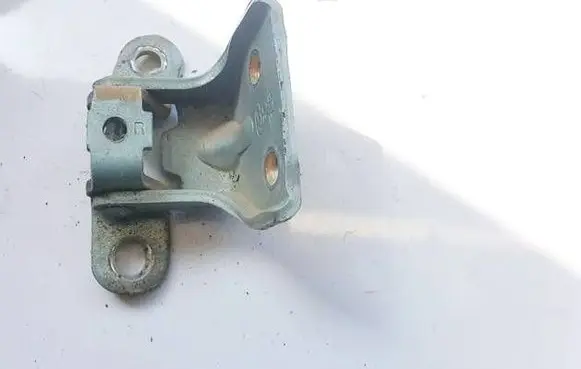 Hyundai Matrix Front door upper hinge