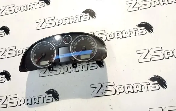 Volkswagen PASSAT B5.5 Speedometer (instrument cluster) 3B0920847E 120203163527 VWZ7Z0C6942332