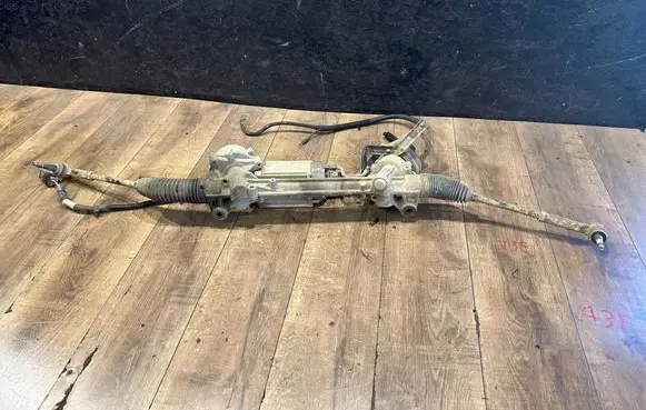 Opel Insignia A Steering rack P22943370 00787135 7805974941