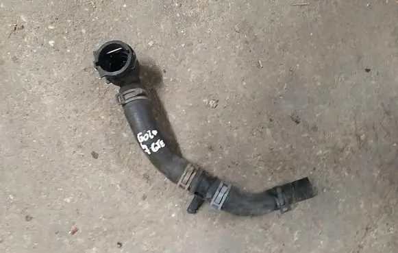 Volkswagen e-Golf Engine coolant pipe/hose 5Q0121064BR