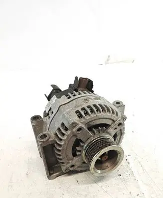 Opel Zafira C Generator/alternator 021080-2350