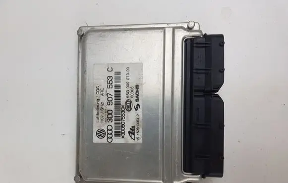 Volkswagen Phaeton Air suspension control unit module (rear) 3D0907553C
